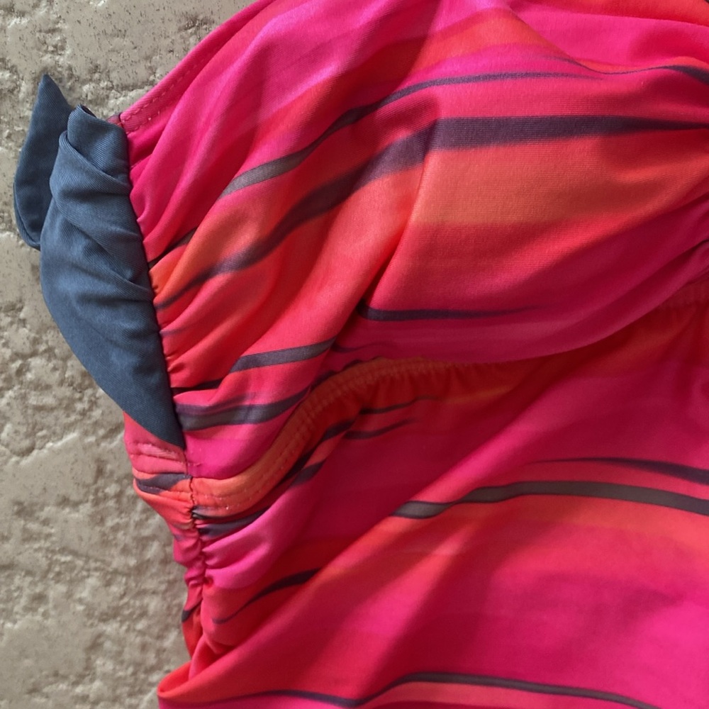 Athena Gorgeous Swim One Piece pink and gray striped size 6 - Picture 2 of 5